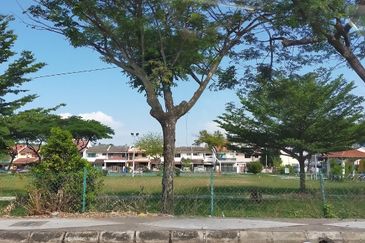 2-Storey Terrace House for Sale @ Taman Serdang Daya, Seri Kembangan