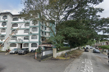 Ampang Tudor Court
