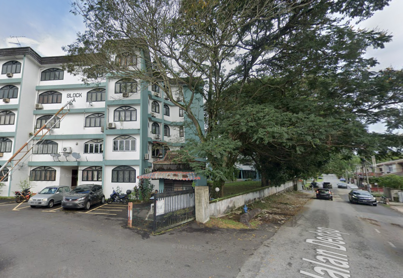 Ampang Tudor Court