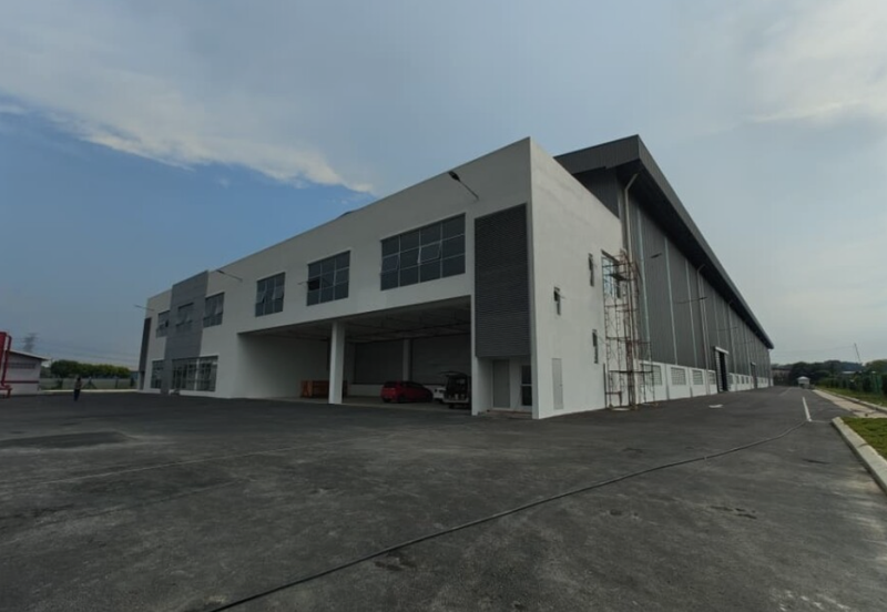 Factory With Warehouse & Office @ Jalan Puchong, Kuala Lumpur For Rent