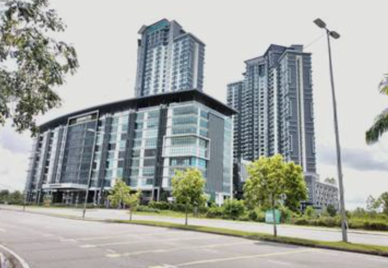 Kenwingston Square Garden