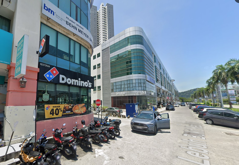 Krystal Point Commercial Centre