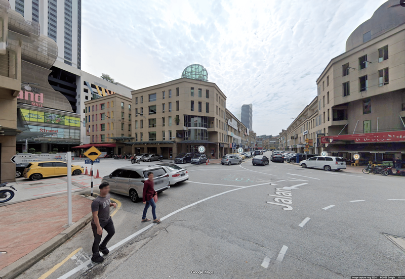 Corner Shop 5-Storey for Sale - The Strand Kota Damansara, Selangor