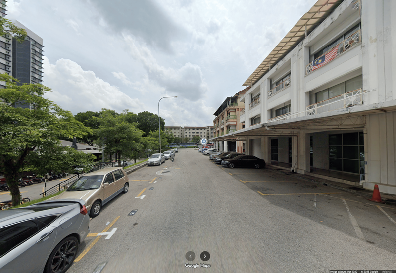 Taman Putra Permai, Seri Kembangan (3-Storey Shoplot for Rent)