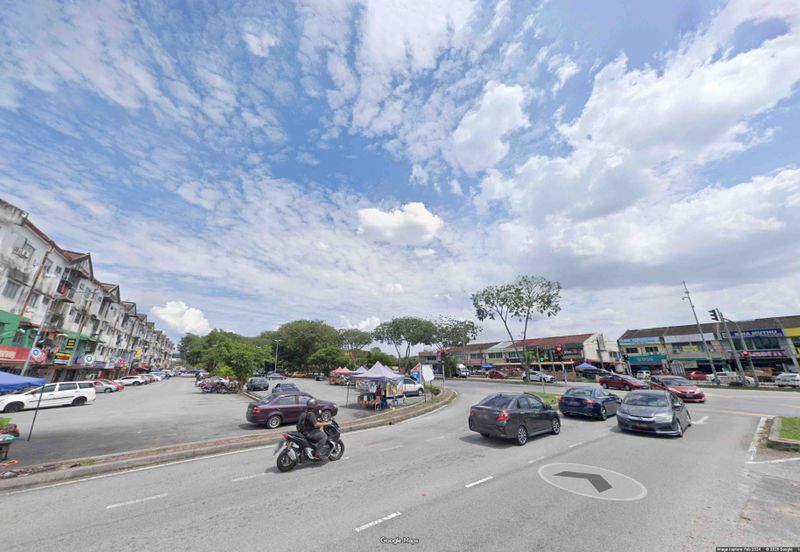 Taman Sri Serdang, Seri Kembangan @ Shoplot for Rent