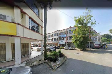 Kawasan Perniagaan Desa Ria Balakong Shop for Rent