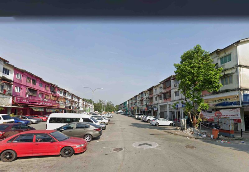 Kawasan Perniagaan Desa Ria Balakong Shop for Rent