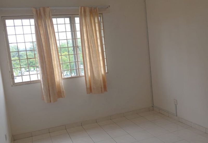 Pangsapuri Angsana, Bandar Mahkota Cheras