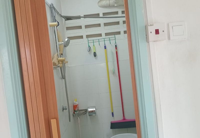 Pangsapuri Angsana, Bandar Mahkota Cheras