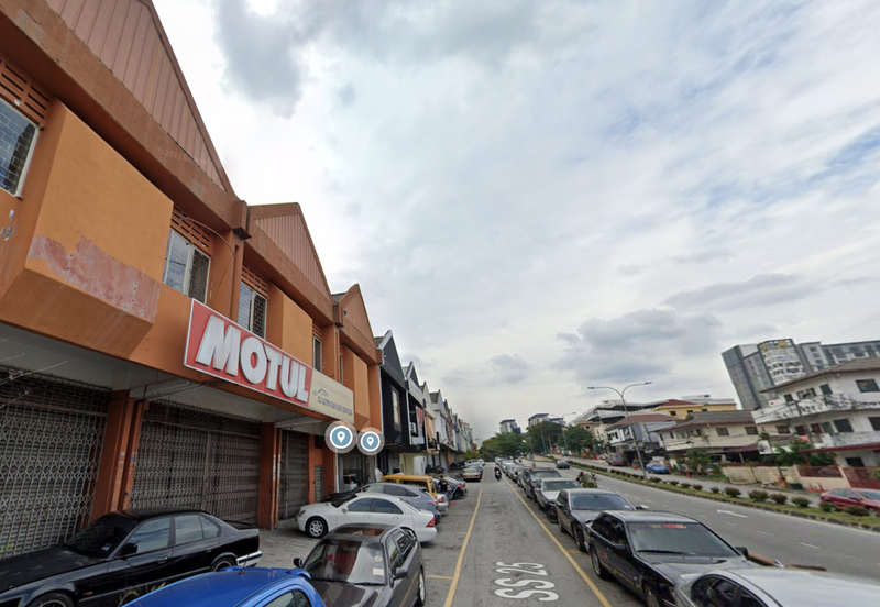 Double Storey Terrace Factory @ Taman Mayang, Petaling Jaya For Rent 