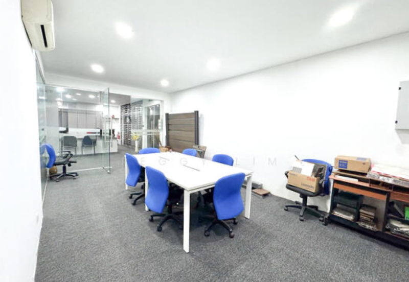 1.5 Storey Factory @ Taman Perindustrian Bukit Kemuning, Shah Alam For Sale 