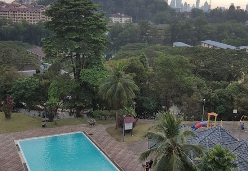 Sri Kinabalu Condominium