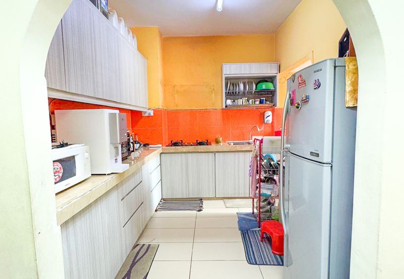 Sri Kinabalu Condominium