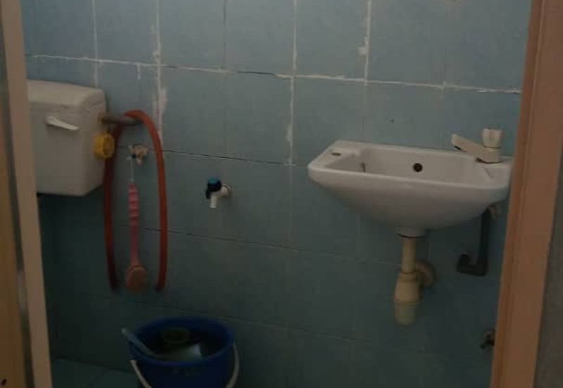 Residensi Warnasari 3