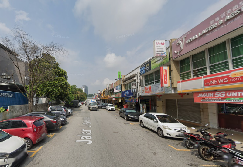 Double Storey Shop Lot @ Dataran Perniagaan Cheras, Cheras For Rent 