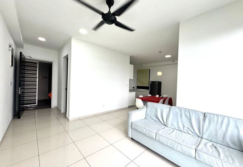 Kenwingston Square Garden