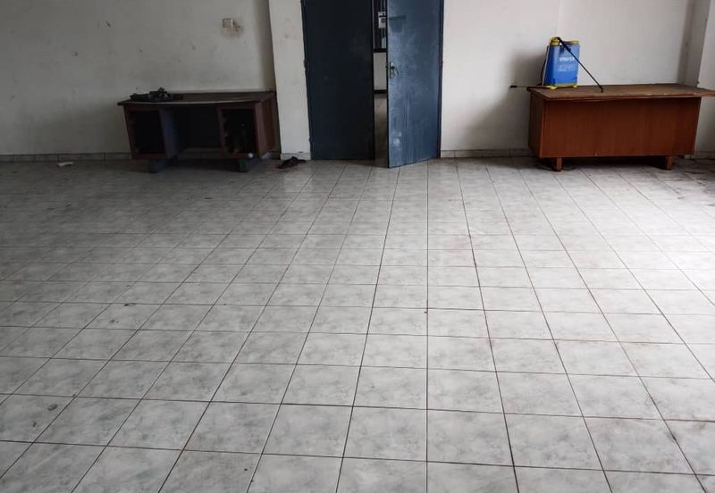 Single Storey Warehouse with Half-storey Office @ Kota Bharu, Kelantan