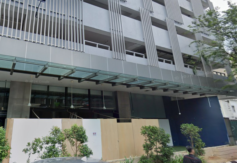 End Block Shop Lot @ Changkat Bukit Bintang, Kuala Lumpur For Rent 