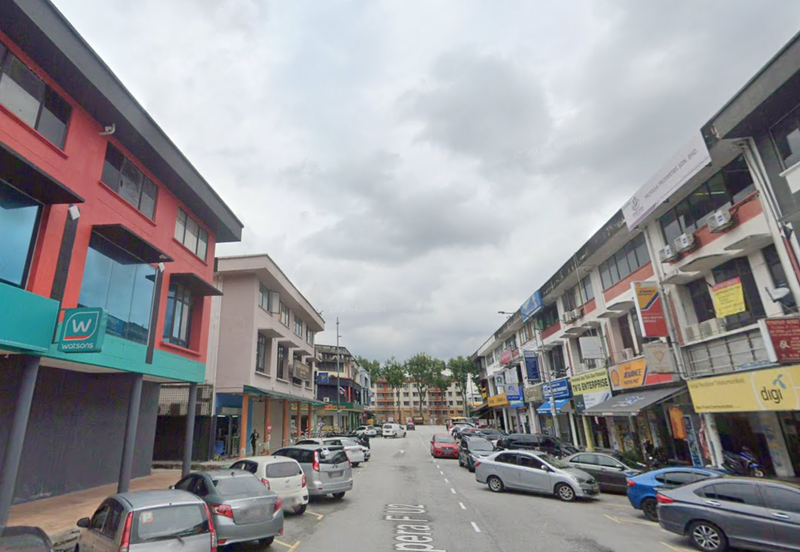 3 Storey Shop Lot For Rent @ Taman TTDI Jaya, Shah Alam