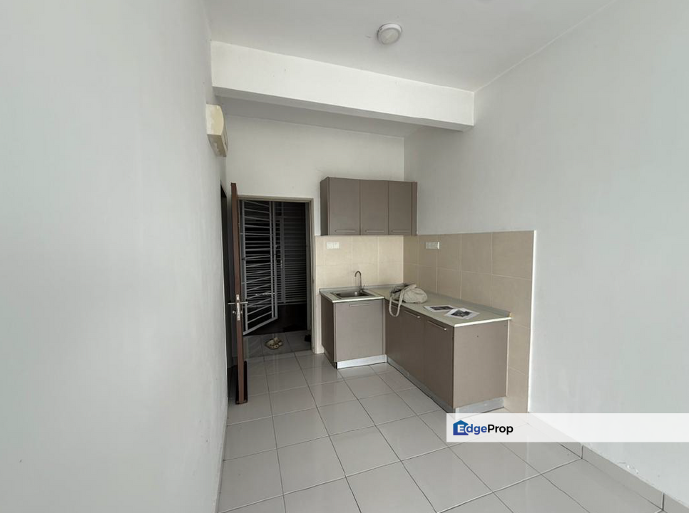 Lili Residence Condominium @ Nilai, Negeri Sembilan For Sale, Negeri Sembilan, Nilai