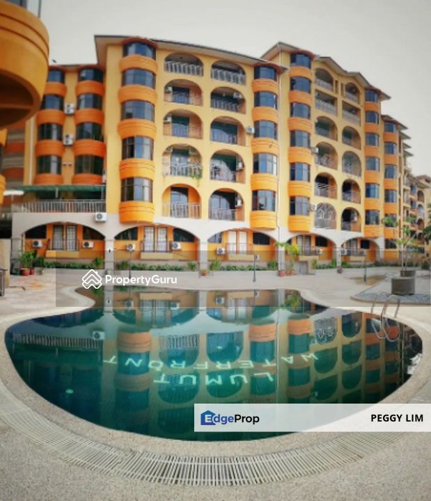 Bukit Merah Laketown, Perak, Semanggol