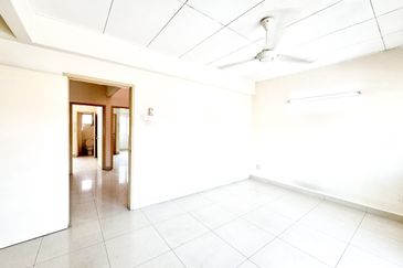 Double Storey Terrace House for Sale - Taman Puchong Utama