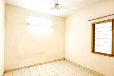 Double Storey Terrace House for Sale - Taman Puchong Utama