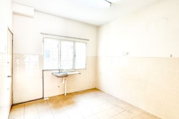 Double Storey Terrace House for Sale - Taman Puchong Utama