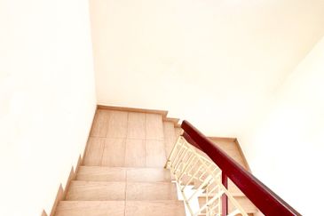 Double Storey Terrace House for Sale - Taman Puchong Utama