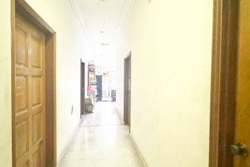 Single Storey Detached House for Lease - Taman Ayer Panas, KL