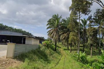 Industrial Land for Sale at Bandar Enstek Industrial Park, Seremban