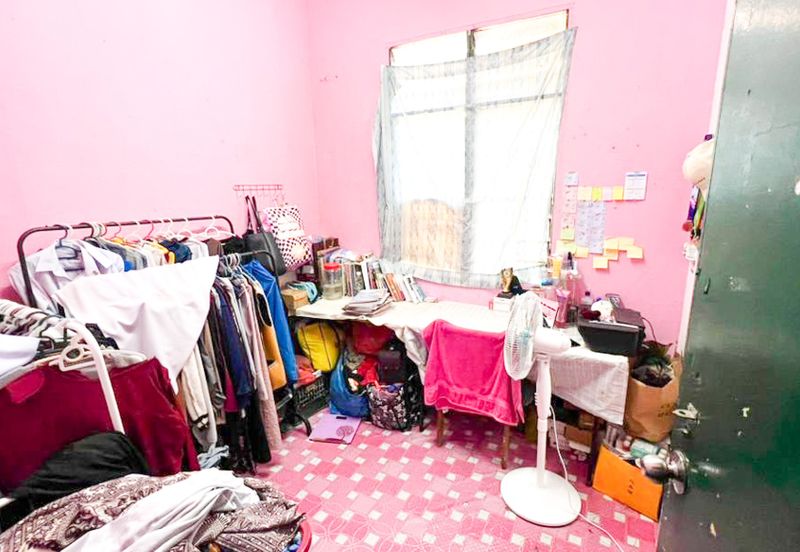 Single Storey Terrace Corner House for Sale - Meru, Kapar, Klang