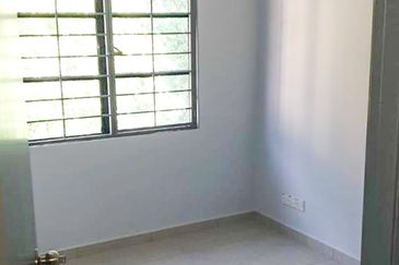 3rd Floor Apartment Available for Sale in Bandar Sri Damansara, KL