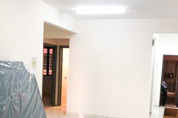 Sd Apartments 1st Floor Unit for Sale - Bandar Sri Damansara, KL