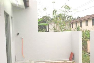 2-Storey Terrace House for Sale - Taman Kemboja, Bukit Sentosa, Rawang