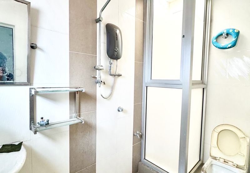 Semi-Detached Home Available for Purchase - Sentul, Kuala Lumpur