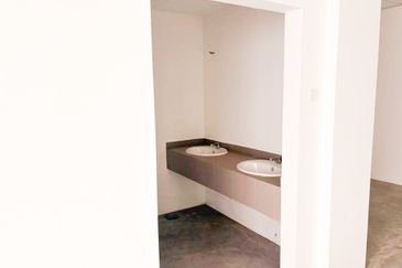 2-Storey Shop Office for Rent @ Horizon Square, Sepang, Selangor