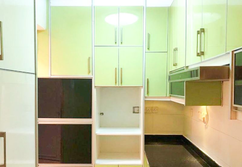 Bandar Sri Damansara, KL @ Apartments Ground Floor Unit for Sale