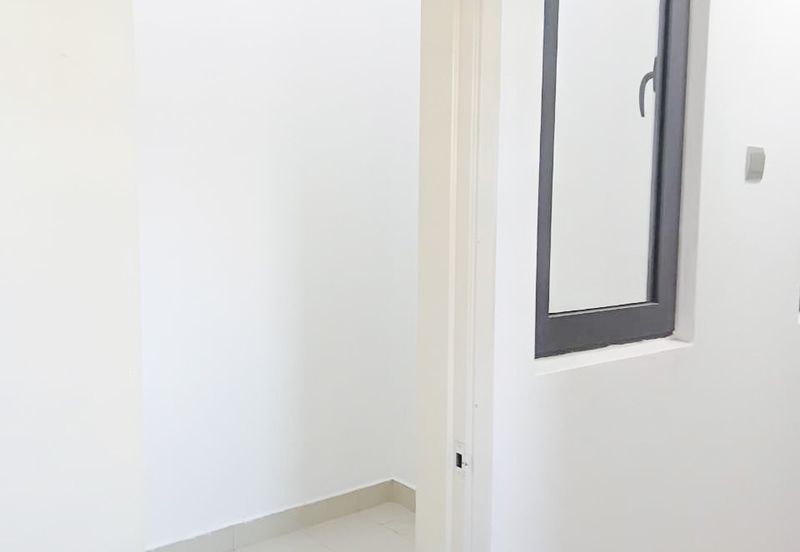 Residence 8 Condominium, Old Klang, Selangor - Unit for Rent