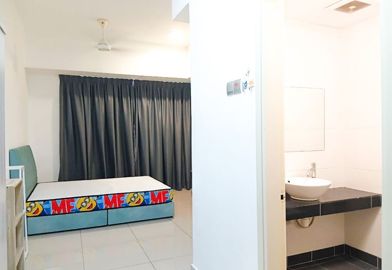 Residence 8 Condominium, Old Klang, Selangor - Unit for Rent