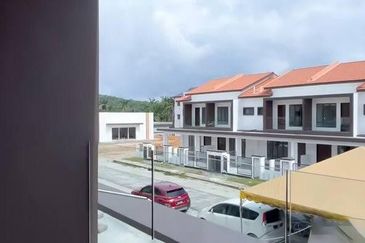 3-Storey Terrace House Available for Sale - Sungai Buloh, Selangor