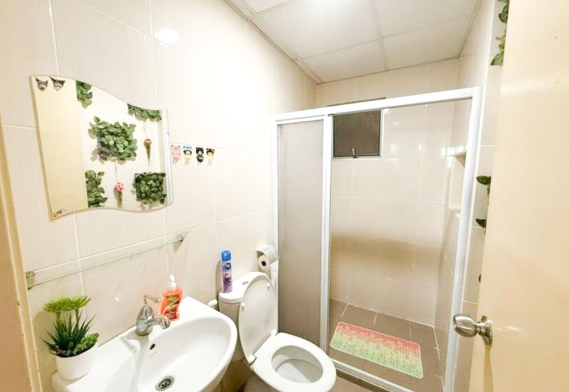 Oug Parklane Service Residence - Unit House Available for Rent