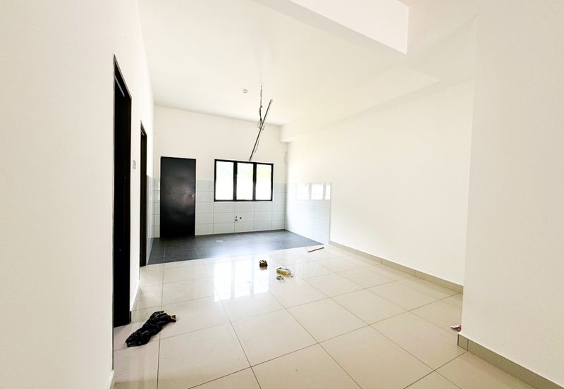 Corner Lot Townhouse @ Rafflesia Residence, Bandar Sungai Long