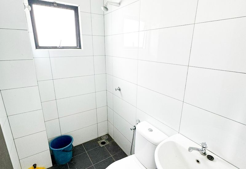 Corner Lot Townhouse @ Rafflesia Residence, Bandar Sungai Long