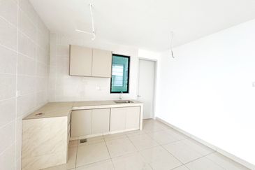 Residensi Alstonia Condominium Available For Rent 