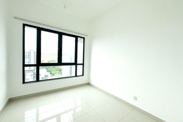 Residensi Alstonia Condominium Available For Rent 