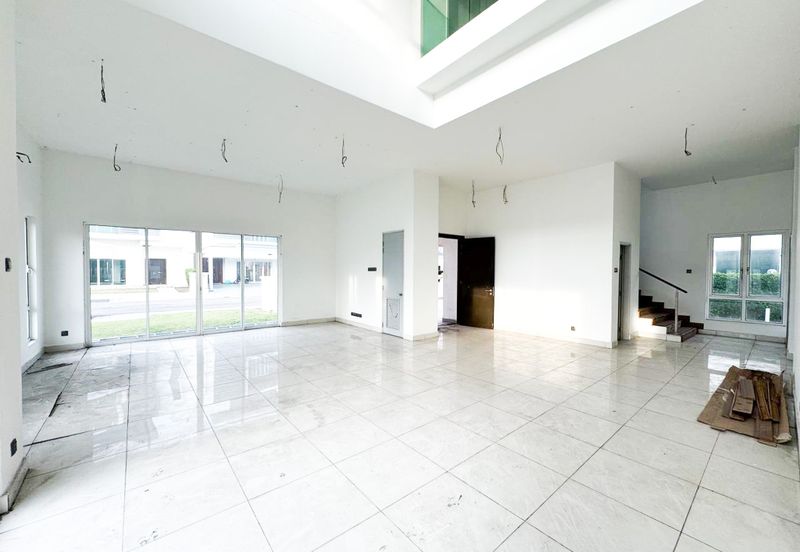 2.5 Storey Bungalow House Available for Purchase @ Bandar Bukit Raja