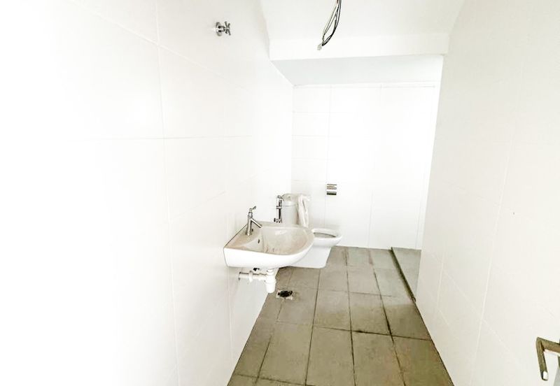 2.5 Storey Bungalow House Available for Purchase @ Bandar Bukit Raja