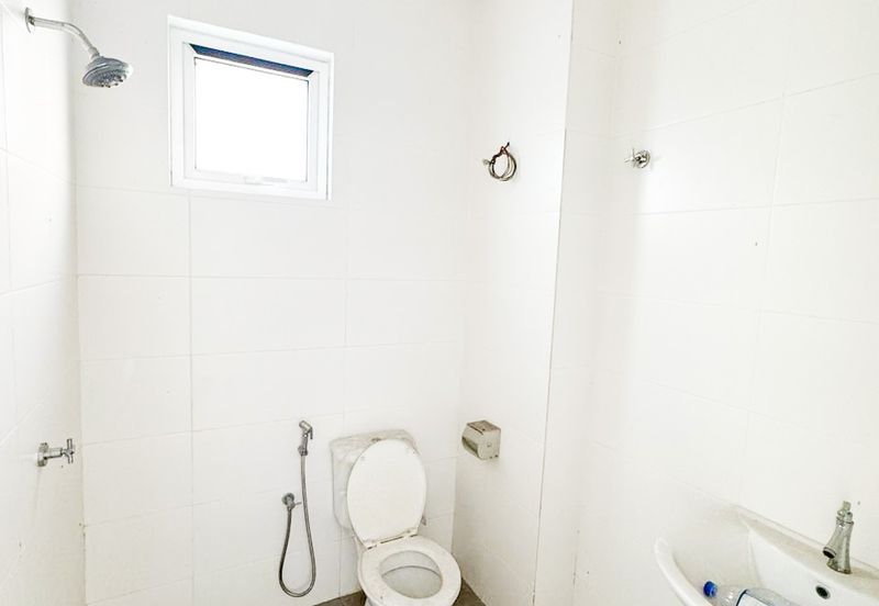 2.5 Storey Bungalow House Available for Purchase @ Bandar Bukit Raja