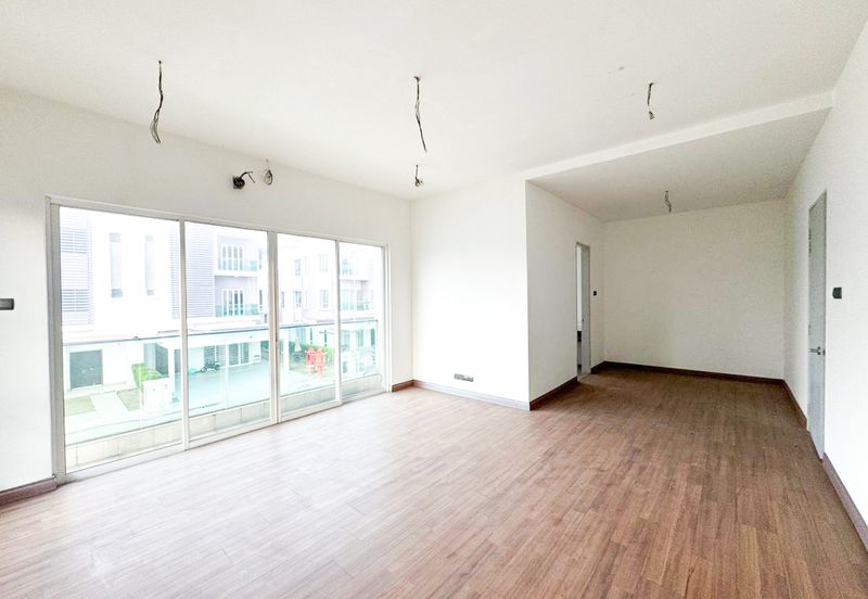 2.5 Storey Bungalow House Available for Purchase @ Bandar Bukit Raja